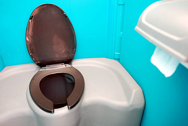 Best Portable bathroom rental  in Oakridge, OR