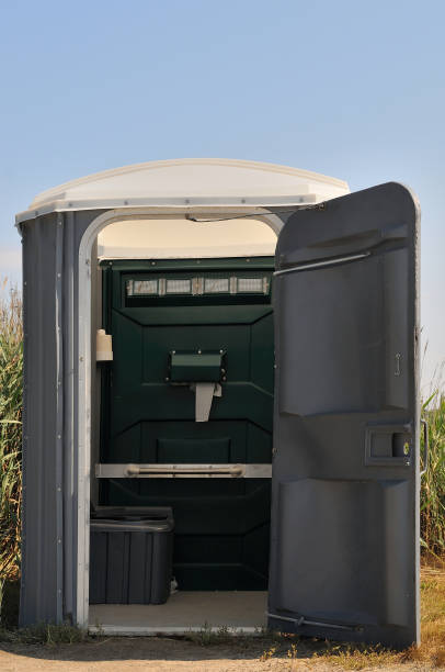 Portable Toilet Options We Offer in Oakridge, OR